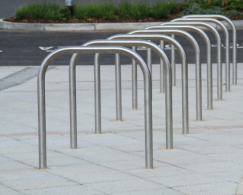 Stainles-steel-sheffield-cycle-bike-stand-locking-parking-versa-1