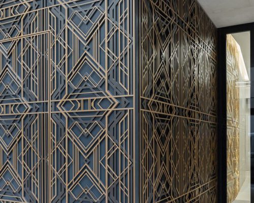 custom-made-three-layer-screen-used-as-interior-facade-in-double-stone-steel-colored-stainless-steel-brass-gunmetal-and-black-is-black-vibration